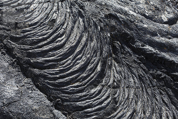 Lavaformationen im Naturdenkmal Monumento natural del tubo volcanico de Todoque bei Las Manchas  La Palma  Kanaren  Kanarische Inseln  Spanien  Europa