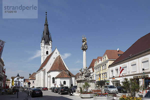 Pfarrkirche  Stadtzentrum Horn  Waldviertel  Niederösterreich  Österreich  Europa