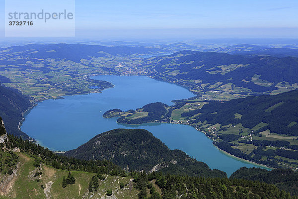 Mondsee  Blick vom Schafberg  Salzkammergut  Oberösterreich  Land Salzburg  Salzburger Land  Österreich  Europa