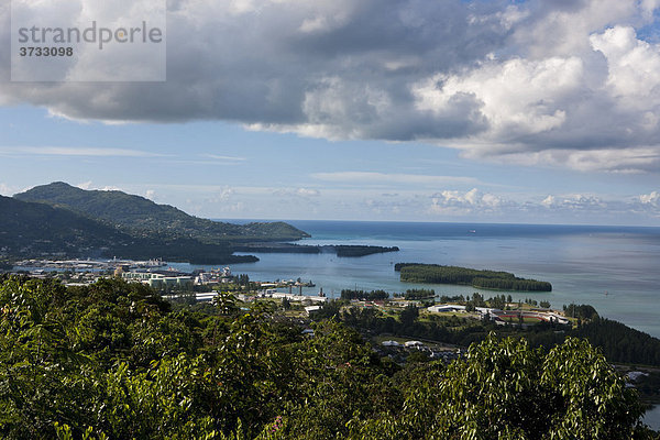 Blick auf Victoria  die Hauptstadt der Seychellen  Insel Mahe  Seychellen  Indischer Ozean  Afrika