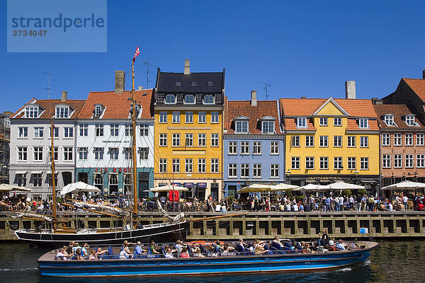 Tour boat in Nyhavn Canal  Copenhagen  Denmark  Europe