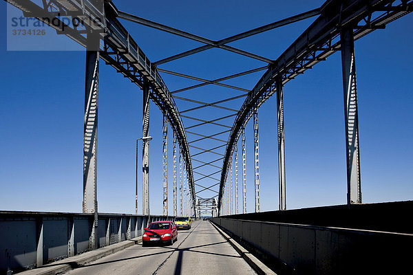 Über die Storestrombrücke zwischen Seeland und Falster in Dänemark  Skandinavien  Europa