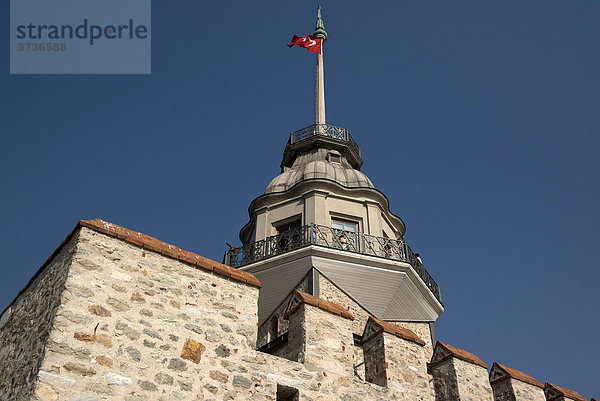 Jungfrauenturm oder Mädchenturm  Kiz Kulesi  Goldenes Horn  Bosporus  Istanbul  Türkei  Europa  Asien
