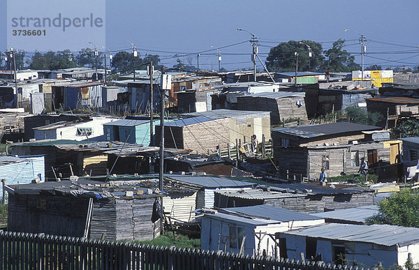 Hütten in der Township Nyanga  Baracken  Armut  Township  Kapstadt  Südafrika  Afrika