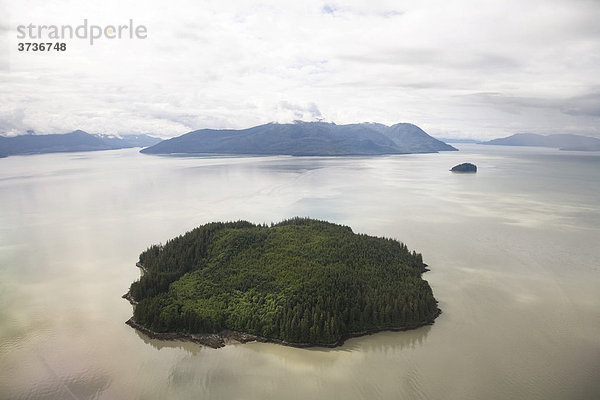 Luftaufnahme  Inseln der Inside Passage südlich von Wrangell  Südost-Alaska  Alaska  USA  Nordamerika