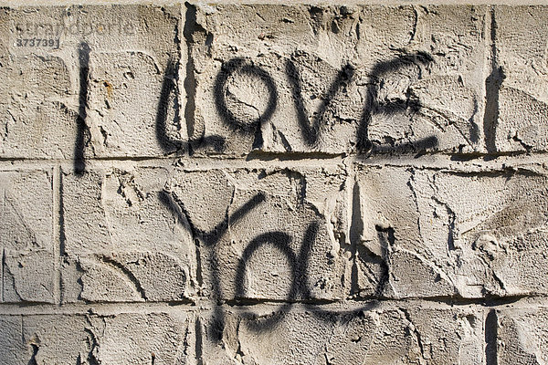 I love you  Graffiti an einer Hauswand