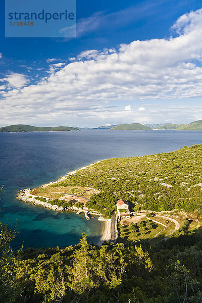 Bucht an der süddalmatischen Küste  Dubrovnik-Neretva  Dalmatien  Kroatien  Europa
