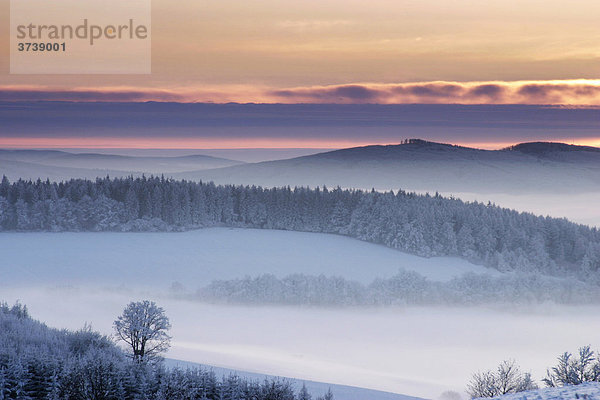 Die Hügel Tratihust und Javornik  Weiße Karpaten  Naturschutzgebiet  Bile Karpaty  Tschechische Republik  Europa