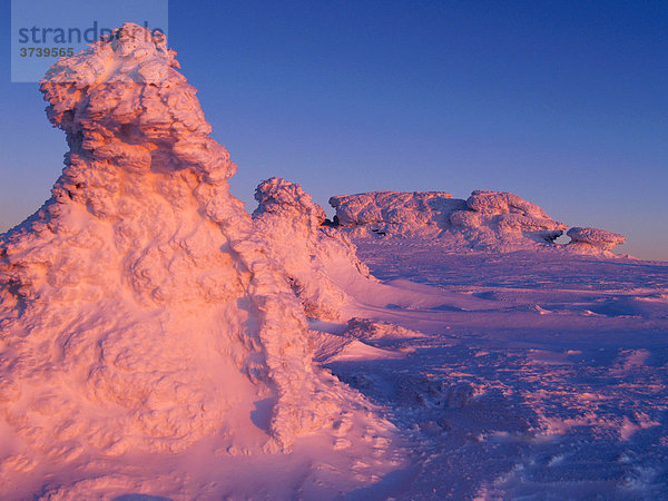 Winterabend  Petrovy kameny  Peters Steine  Altvatergebirge  Naturschutzgebiet  Nordmähren  Tschechien  Mitteleuropa