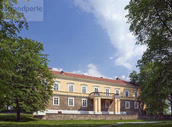 Chateau in Dolni Benesov  Opava-Gebiet  Nord-Mähren  Tschechische Republik  Europa