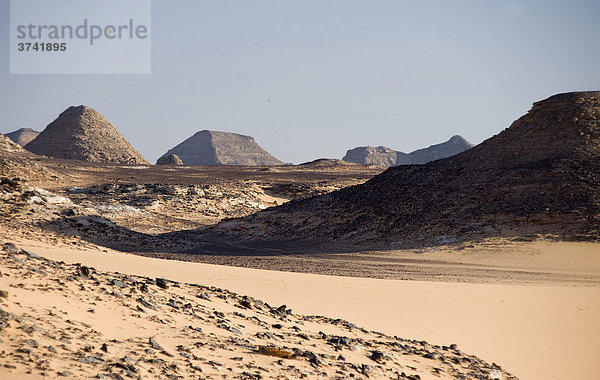 Wüste  Felsen  Landschaft am Nasser-See  Ägypten  Afrika