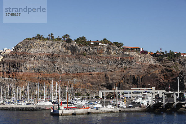 Hafen und Hotel Parador in San Sebasti·n de la Gomera  Kanaren  Kanarische Inseln  Spanien  Europa