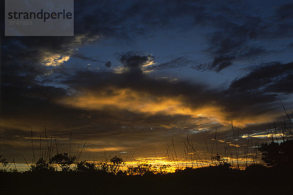 Wolkenstimmung über der Pilbara Region  Westaustralien  Australien