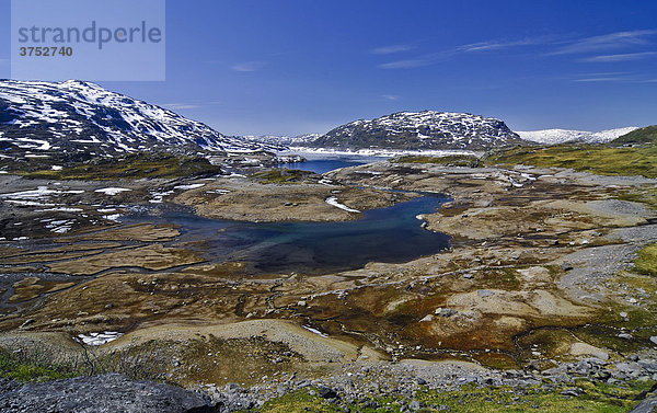 See auf felsigem Hochplateau  Telemark  Norwegen