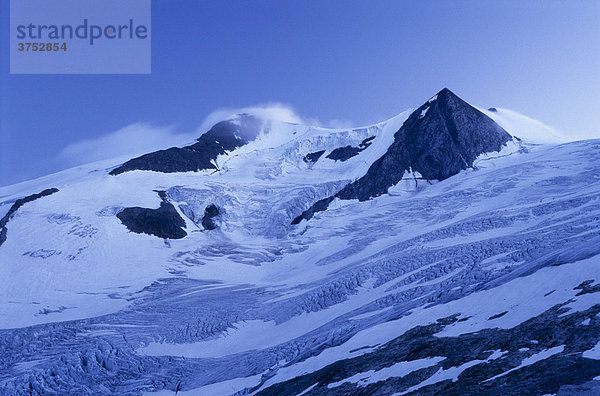 Schlatenkees  Eisfeld des Großvenediger Gletschers  Ausblick von der neuen Prager Hütte  Venedigergruppe  Hohe Tauern  Tirol  Österreich  Europa