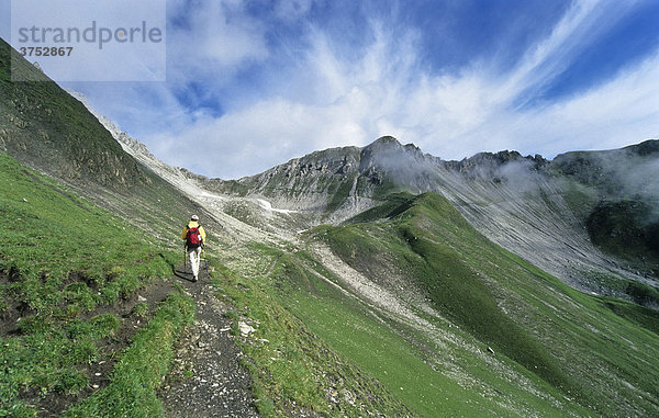 Wanderer  Lechtaler Alpen  Tirol  Österreich  Europa