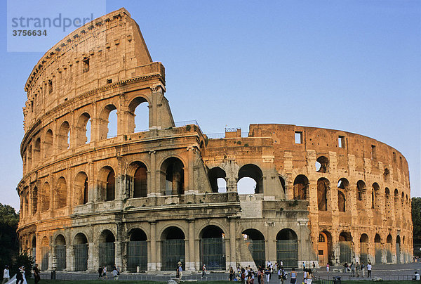 Kolosseum  Rom  Latium  Italien