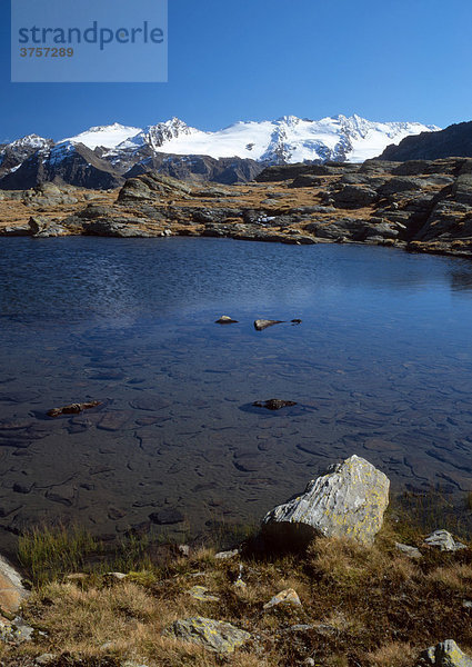 Bergsee im Pedertal  Martelltal  Nationalpark Stilfser Joch  Südtirol  Italien  Europa