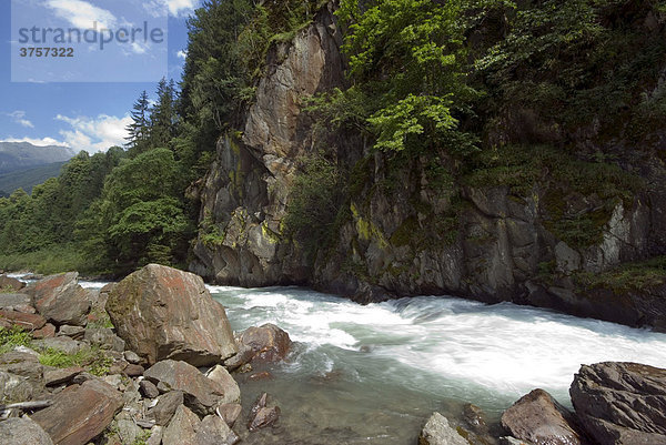 Schlucht im Defereggental bei Huben  Osttirol  Österreich  Europa