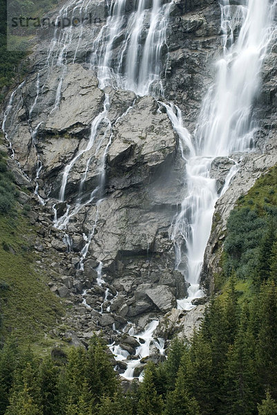 Grawa-Wasserfall Stubaital  Tirol  Österreich  Europa