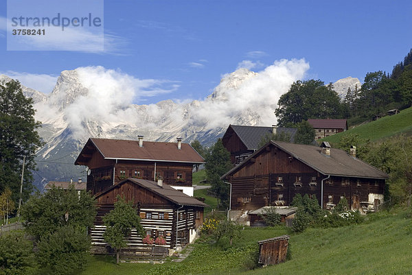 Bschlabs mountain village  Bschlabertal Valley  Ausserfern  Tyrol  Austria  Europe