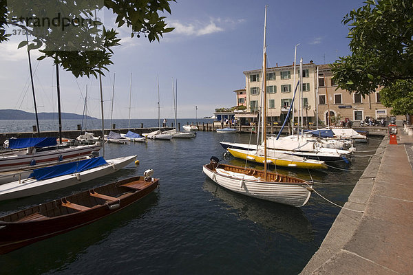 Port of Gargnano  Lake Garda  Italy  Europe