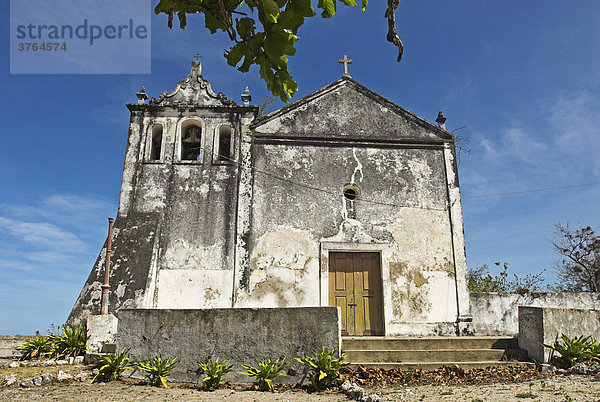 Kirche in der Geisterstadt von Ibo Island  Quirimbas Archipel  Mosambik  Afrika