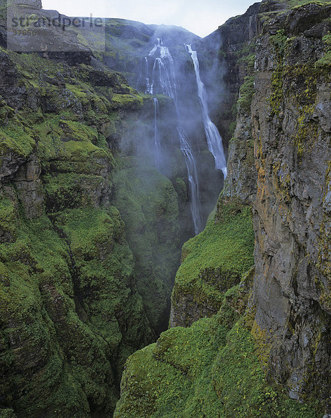 Der Glymur Wasserfall ist der höchste in Island  Island