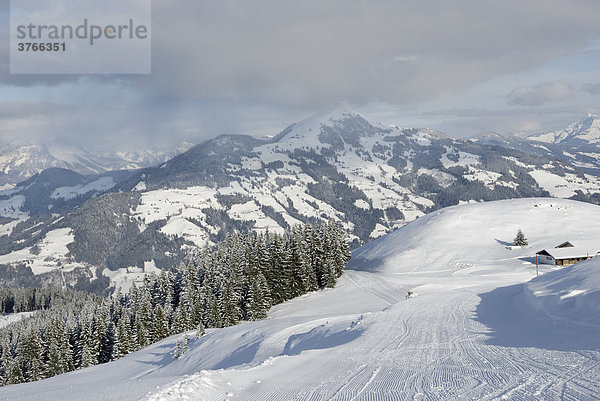 Frisch präparierte Skipiste im Skigebiet Wildschönau  Österreich