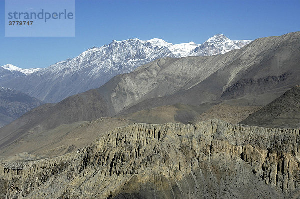 Karge Berglandschaft bei Jharkot Mustang Annapurna Region Nepal