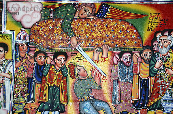 Wandmalereien Erzengel trennt Ungläubigen die Hände mit dem Schwert ab Kloster Ukra Kidane Mekret im Tana See bei Bahir Dar Äthiopien