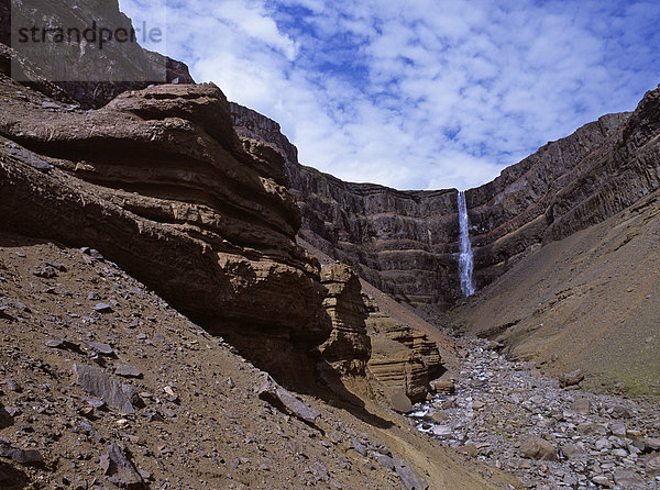 Wasserfall Hengifoss  Island