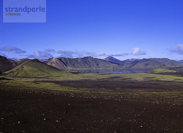 Blick vom Ljotipollur Vulkan  Landmannalaugar  Island