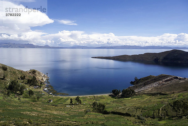 Landschaft am Titikaka-See  Isla del Sol  Bolivien