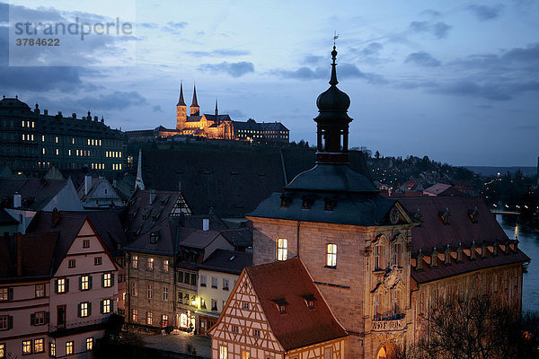 Bamberg  Altstadtansicht mit altem Rathaus  Oberfranken  Bayern