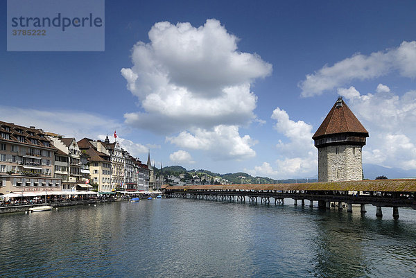 Luzern - Kappelbrücke und Altstadtpromenade - Schweiz  Zentralschweiz  Europa.
