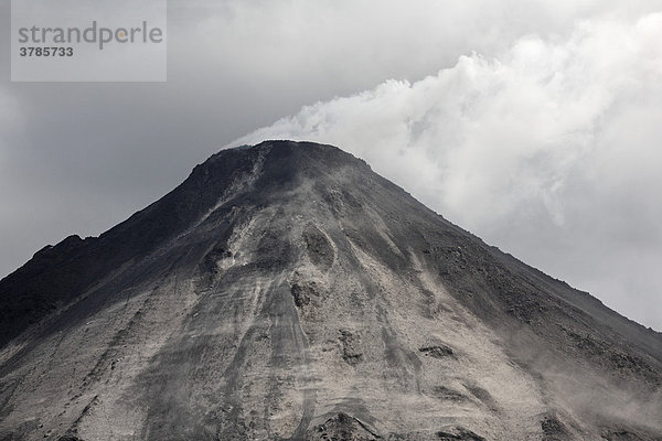 Aktiver Vulkan Arenal bei Fortuna  Costa Rica