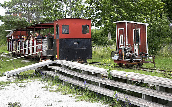 Museumseisenbahn in Kalk- und Industriemuseum in Bläse  Gotland  Schweden