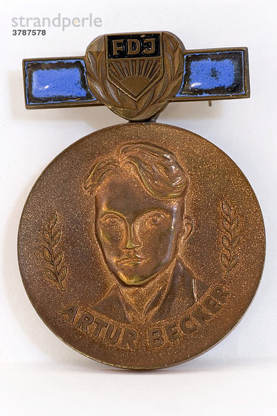 Artur Becker Medaille der FDJ - Vorderansicht
