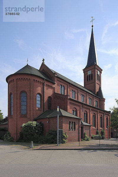 Kirche Sankt Vicelin  Neumünster  Schleswig-Holstein  Deutschland  Europa