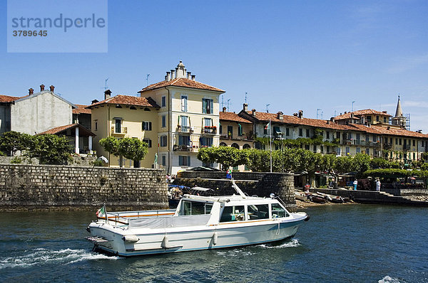Am Lago Maggiore Piemont Piemonte Italien Borromäische Inseln Isole Borromee Isola dei Pescatori bei Stresa