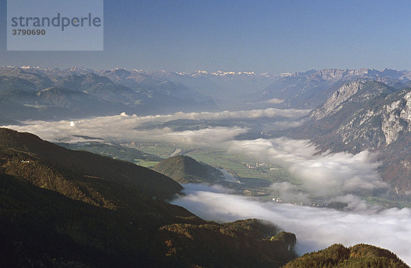 Blick von der Naunspitze 1633m auf das Kufsteiner Becken Tirol Österreich