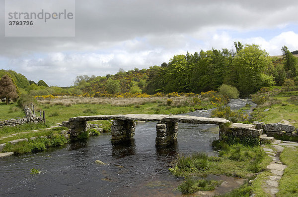 Alte Steinbrücke Postbridge Dartmoor National Park Devon England