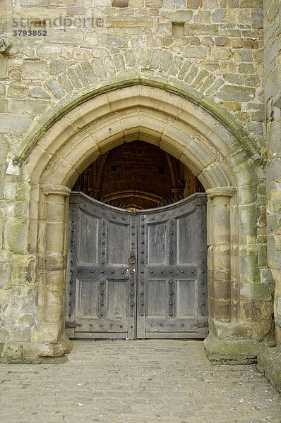Eingangstor von Battle Abbey im Ort Battle bei Hastings 1066 East Sussex England