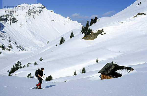 Schneeschuhgehen im Kleinwalsertal Österreich