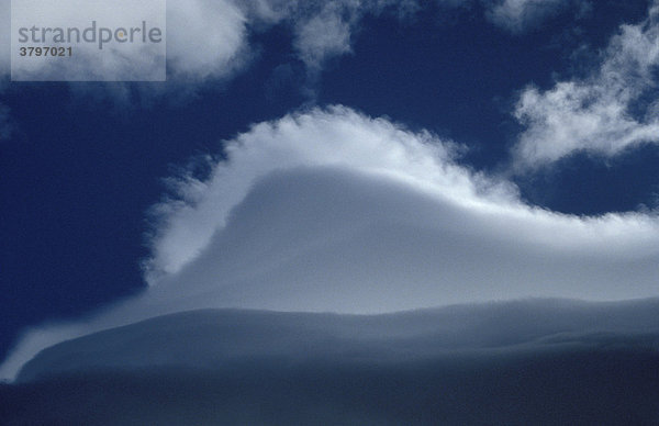 Wolkenfront in Island