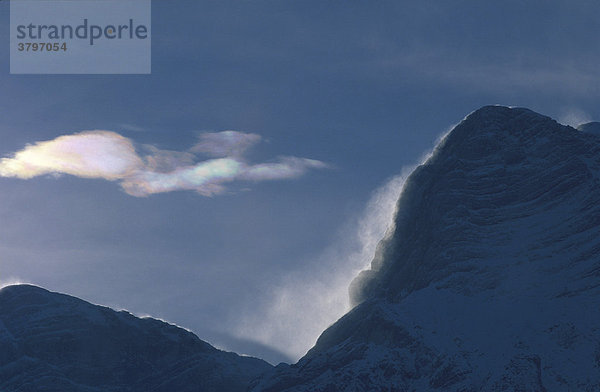 Österreich Oberösterreich Salzkammergut Totes Gebirge Föhnwolken und Schneeverwehung