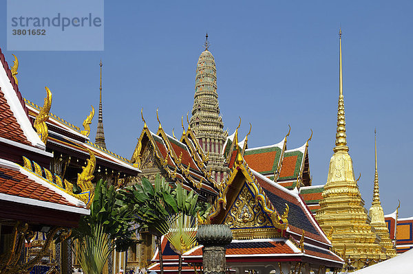 Thailand  Bangkok  Royal Grand Palace  Wat Phra Kaew buddhistischer Tempel
