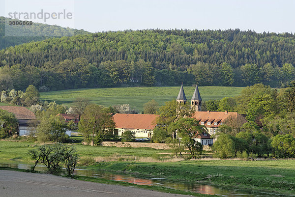 Benediktiner Kloster Bursfeld an der Weser bei Hannoversch Münden Niedersachsen in Hemeln - Bursfelde Deutschland Kloster Bursfelde