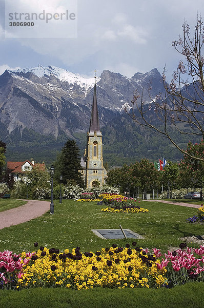 Bad Ragaz Kanton St. Gallen Schweiz berühmter Kurort mit Therme im Kurpark Kurgarten evangelisch reformierte Kirche